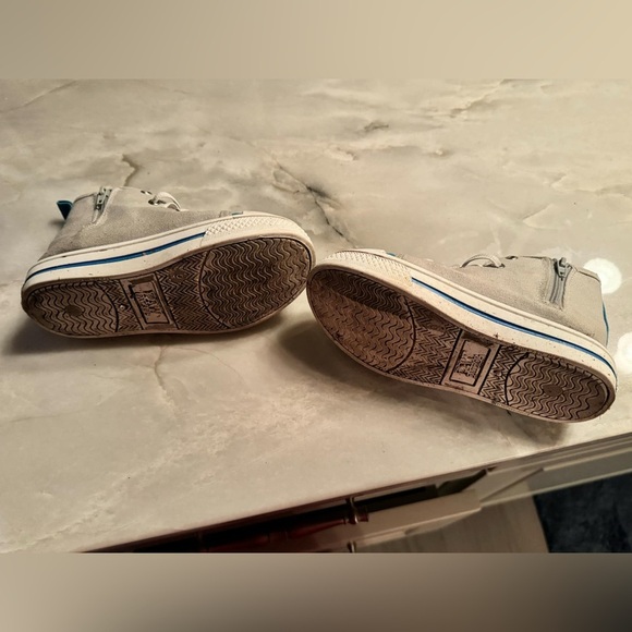 Pawpatrol high tops toddler size 9 - Picture 3 of 5